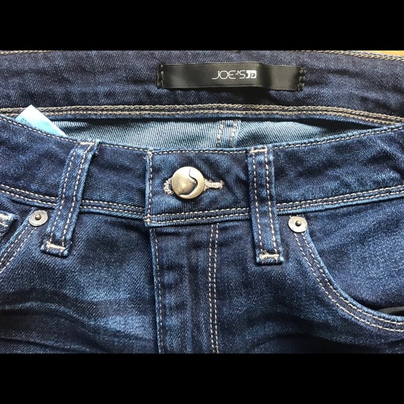 Joes Jeans, worn just a few times. Skinny,size 26. - Picture 3 of 5